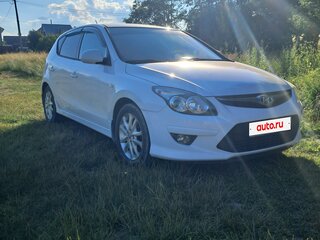 2010 Hyundai i30 I Рестайлинг, белый, 650000 рублей, вид 2