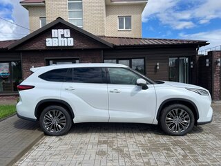2026 Toyota Highlander IV (XU70), белый, 5300000 рублей, вид 3