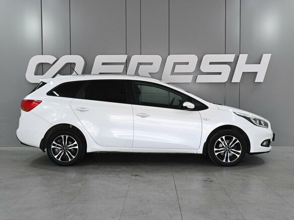 2015 Kia Ceed II, белый, 1189000 рублей - вид 4