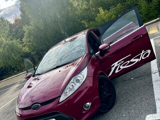 2008 Ford Fiesta Mk6, красный, 650000 рублей, вид 3