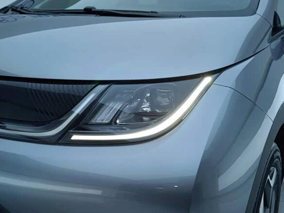 2023 BYD Dolphin 44.9 kWh I, серебристый - вид 4