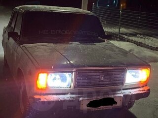 2011 Lada (ВАЗ) 2107, белый, 195000 рублей, вид 2