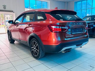 2018 Lada (ВАЗ) Vesta SW Cross I, оранжевый, 1019000 рублей, вид 5
