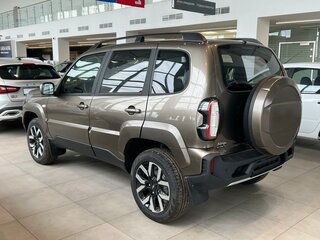 2026 Lada (ВАЗ) Niva Travel I Рестайлинг, коричневый, 1809000 рублей, вид 5