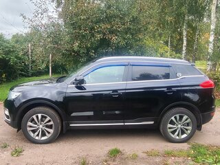 2020 Geely Atlas I, чёрный, 1500000 рублей, вид 4