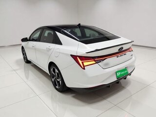 2022 Hyundai Elantra VII (CN7), белый, 1860000 рублей, вид 3