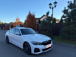 2022 BMW 3 серии 330i xDrive VII (G2x), белый, 4680000 рублей, вид 4