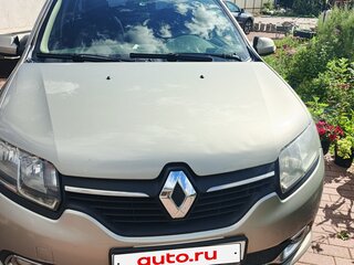 2015 Renault Logan II, бежевый, 450000 рублей, вид 1