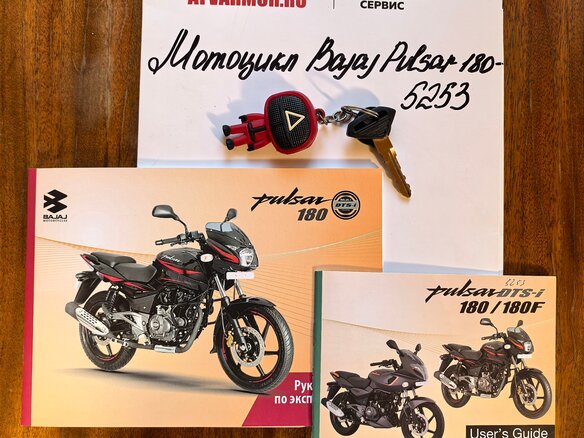 2022 Bajaj Pulsar 180, чёрный - вид 8