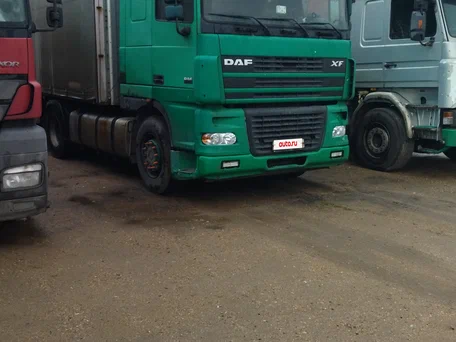 2003 DAF 95XF, зелёный, 1300000 рублей, вид 2