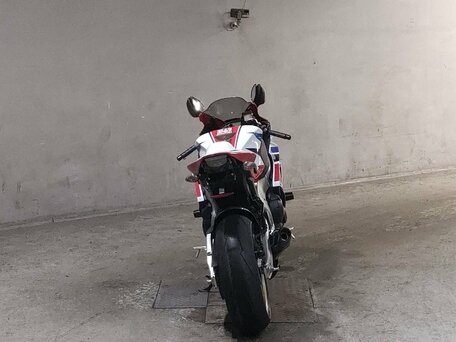 2014 Honda CBR 1000 RR/RA Fireblade, белый, 1170000 рублей, вид 4