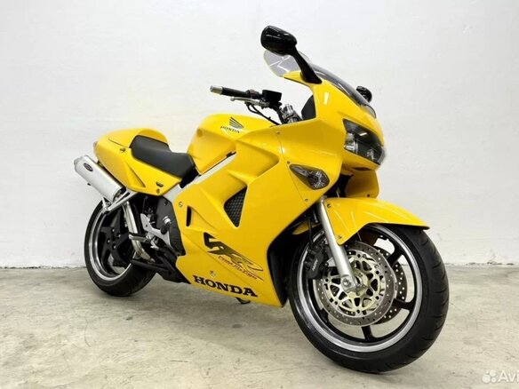 2000 Honda VFR 800, жёлтый, 460000 рублей - вид 5