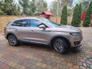 2020 Lincoln Nautilus I, коричневый, 2200000 рублей, вид 4