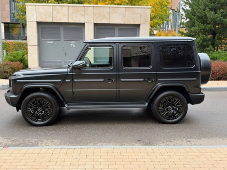 2026 Mercedes-Benz G-Класс 450 d III (W465) Рестайлинг, чёрный, 25900000 рублей, вид 2