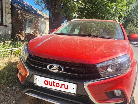 2021 Lada (ВАЗ) Vesta SW Cross I, красный, вид 2