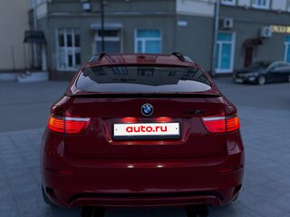 2010 BMW X6 M I (E71), красный, 2000000 рублей, вид 5