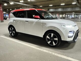 2019 Kia Soul III, белый, 1950000 рублей, вид 5