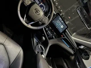 2023 Toyota Camry VIII (XV70) Рестайлинг, чёрный, 3700000 рублей, вид 5