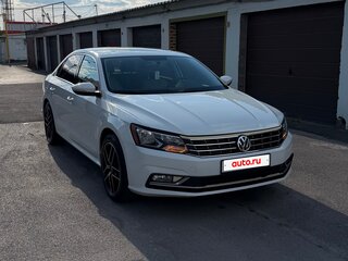 2018 Volkswagen Passat (North America and China) I Рестайлинг, белый, 1890000 рублей, вид 2