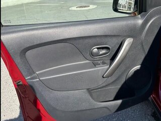 2014 Renault Sandero Stepway II, красный, 520000 рублей, вид 4
