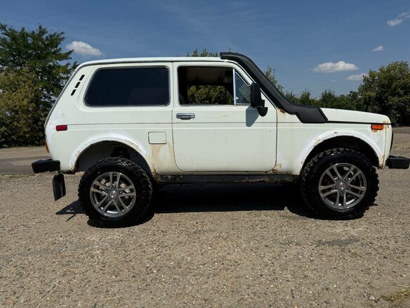 1993 Lada (ВАЗ) 2121 (4x4) I Рестайлинг, белый, 345000 рублей