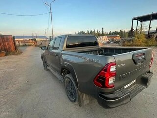 2023 Toyota Hilux VIII Рестайлинг 2, зелёный, 6500000 рублей, вид 4