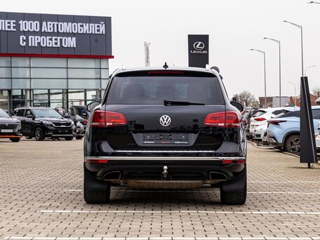 2015 Volkswagen Touareg II Рестайлинг, чёрный, 2645000 рублей, вид 5