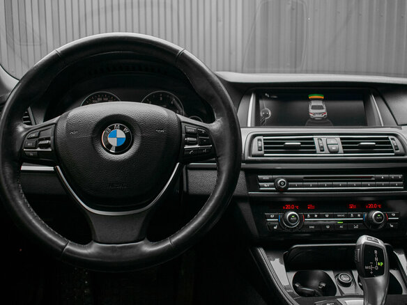 2013 BMW 5 серии 520d VI (F10/F11/F07) Рестайлинг, чёрный, 2050000 рублей - вид 11