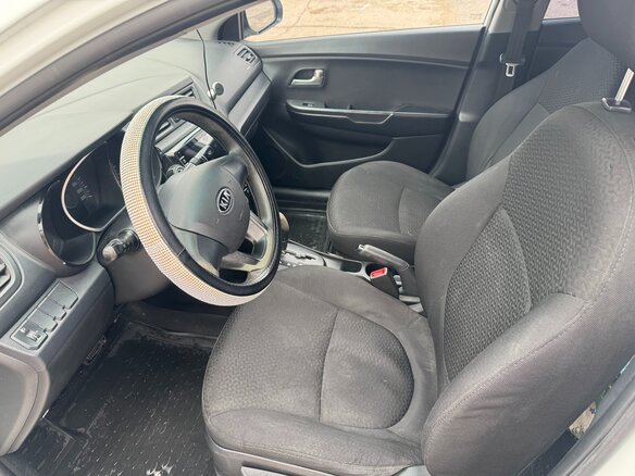 2011 Kia Rio III, белый, 775000 рублей - вид 6
