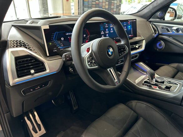2026 BMW XM 50e, чёрный, 19200000 рублей - вид 15