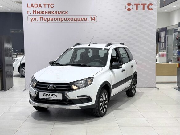 2026 Lada (ВАЗ) Granta Cross I Рестайлинг, белый, 1191000 рублей