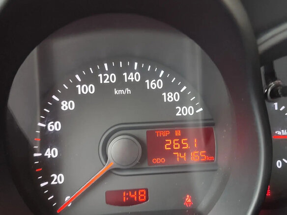 2011 Kia Picanto II, бежевый, 650000 рублей - вид 12