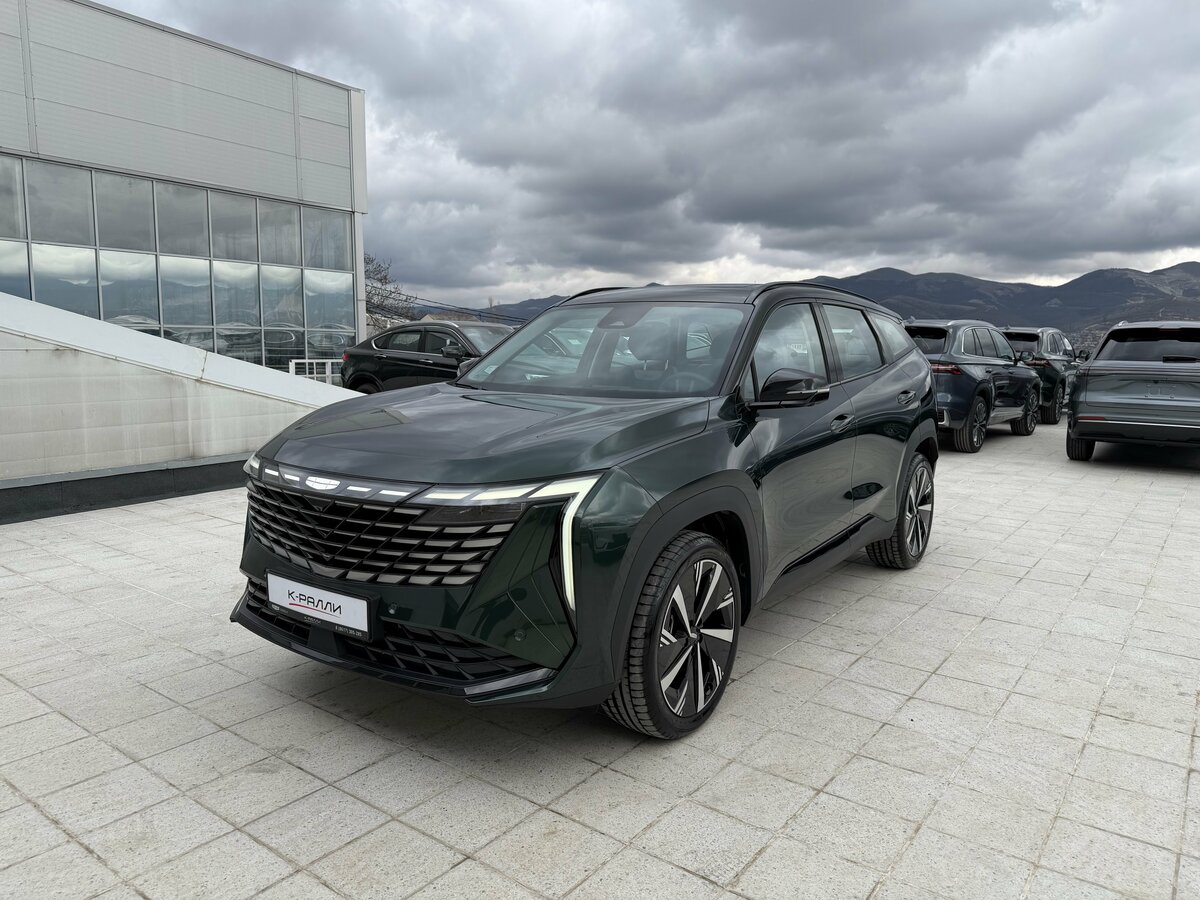 Открыть фотографии: Geely Atlas II