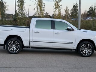 2025 Ram 1500 Crew Cab V Рестайлинг, белый, 10500000 рублей, вид 5