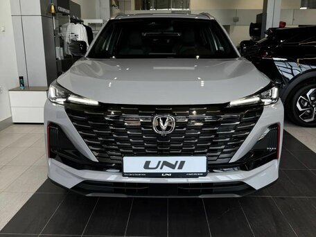 2025 Changan UNI-S I, серый, 3179900 рублей, вид 2