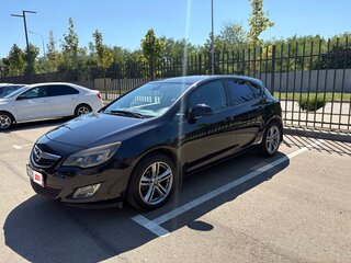 2010 Opel Astra J, чёрный, 815000 рублей, вид 5