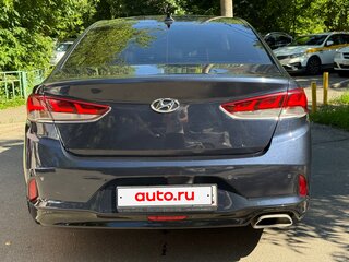 2018 Hyundai Sonata VII (LF) Рестайлинг, синий, 1390000 рублей, вид 3