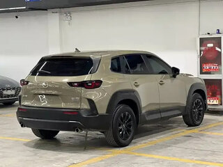 2023 Mazda CX-50, бежевый, 2990000 рублей, вид 5