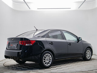 2009 Kia Cerato 5-speed II, чёрный, 534000 рублей, вид 5