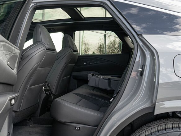 2026 Lexus RX 350 V, серый, 12500000 рублей - вид 9