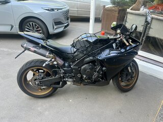 2009 Yamaha YZF-R1, чёрный, 849999 рублей, вид 5