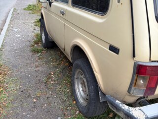1981 Lada (ВАЗ) 2121 (4x4) I, бежевый, 190000 рублей, вид 2