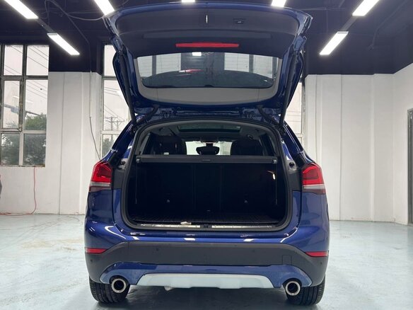 2022 BMW X1 Long 20Li sDrive II (F48) Рестайлинг, синий, 1932900 рублей - вид 12