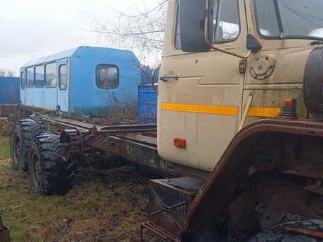 2005 Урал 4320, серый, 555555 рублей, вид 3