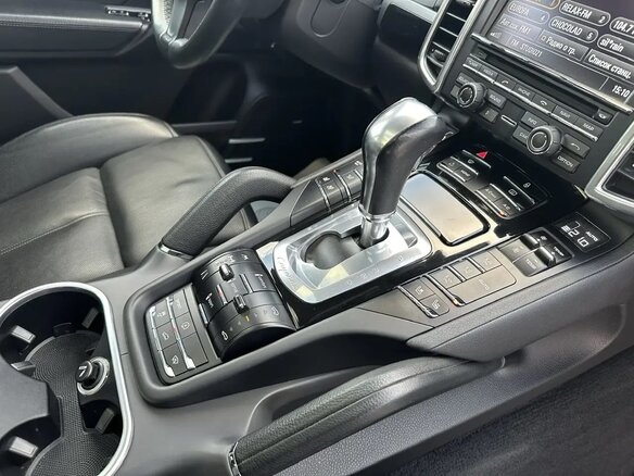 2012 Porsche Cayenne S II (958), чёрный, 2700000 рублей - вид 5