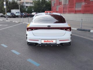 2021 Kia K5 III, жёлтый, 1380000 рублей, вид 3