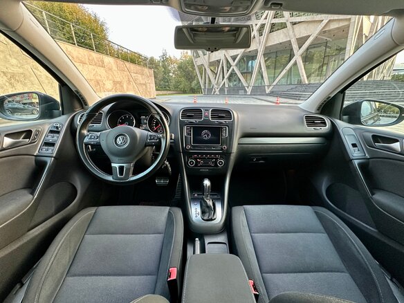 2011 Volkswagen Golf VI, синий, 950000 рублей - вид 8
