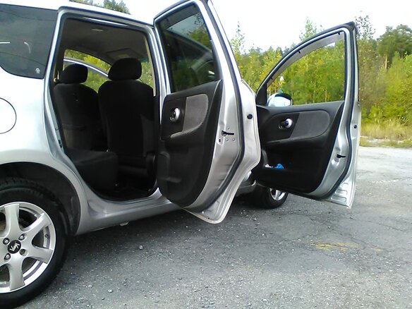 2010 Nissan Note I Рестайлинг, серый, 505000 рублей - вид 16