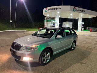 2012 Skoda Octavia II (A5) Рестайлинг, серебристый, 635000 рублей, вид 1