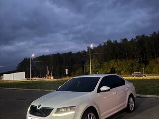 2017 Skoda Octavia III (A7), белый, 1550000 рублей, вид 1